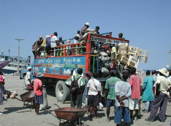 Soutien aux déportés haïtiens à travers le renforcement du secteur communication et plaidoyer