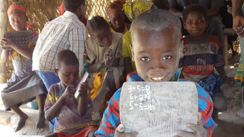 Aujourd’hui, les élèves au Tchad apprennent mieux