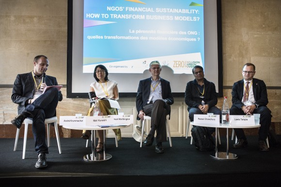 Ensemble contre la pauvreté, les inégalités et le changement climatique