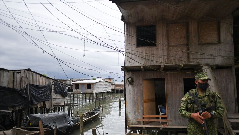 Julian Streit: son récit saisissant sur les disparitions forcées à Buenaventura en Colombie